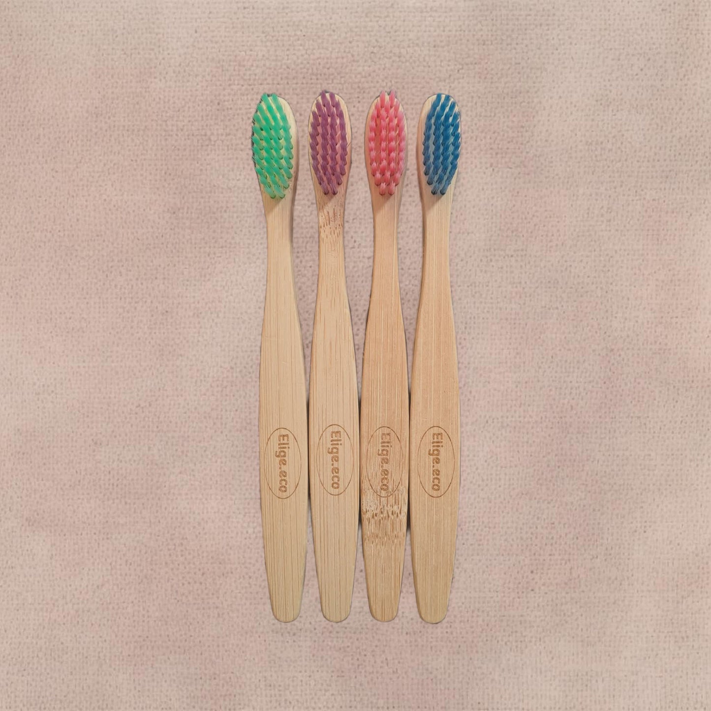 Set de 4 cepillos de dientes ecológicos para niñ@s - para 1 año