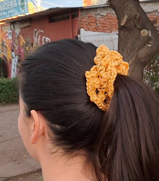 Colet tejido a crochet