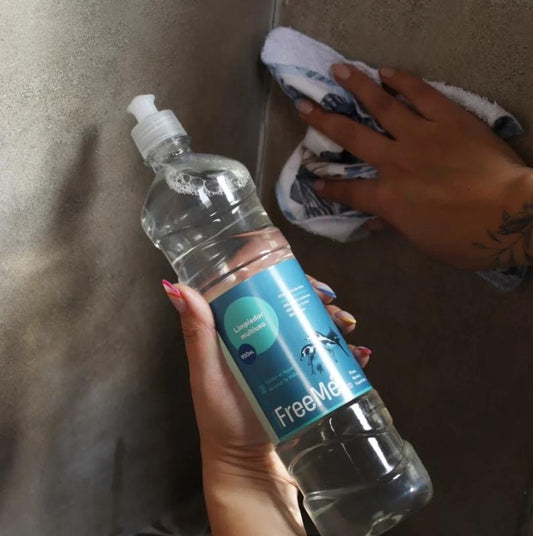 Limpiador multiuso 900ml