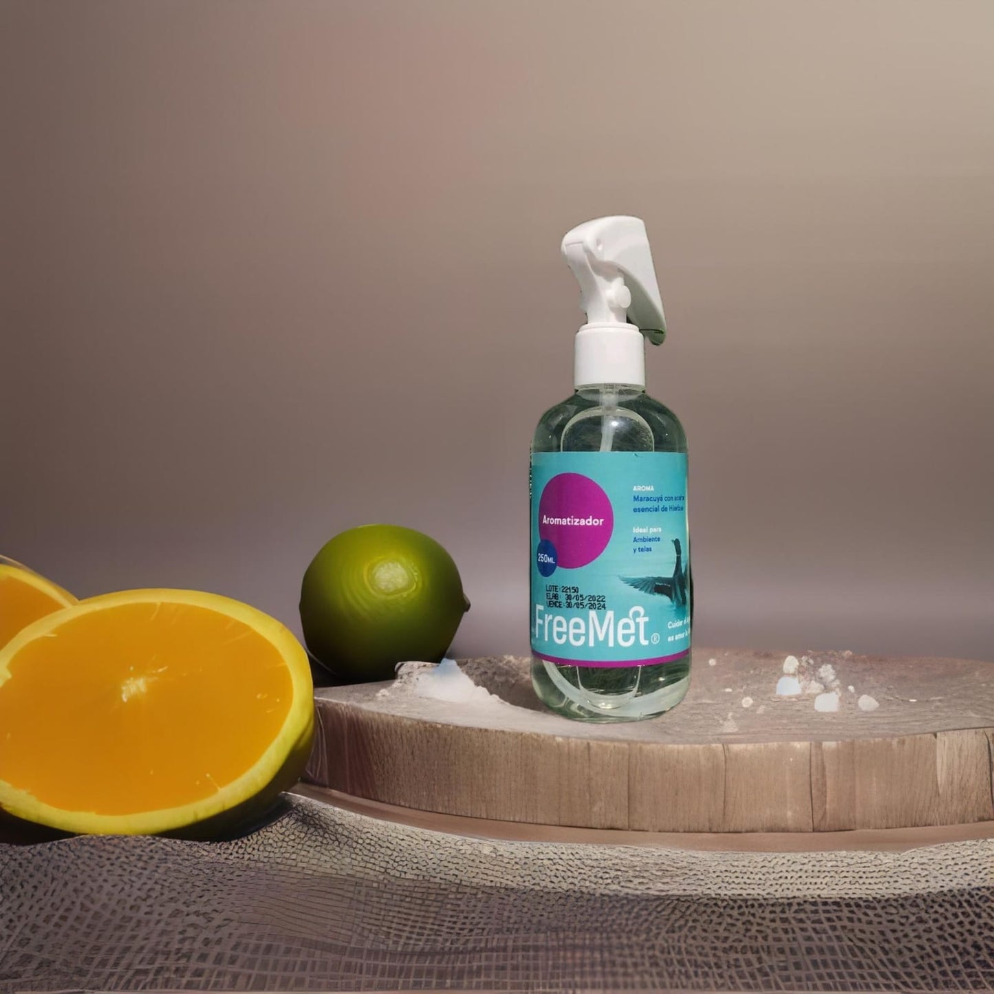 Aromatizador de telas y hogar Freemet 250ml