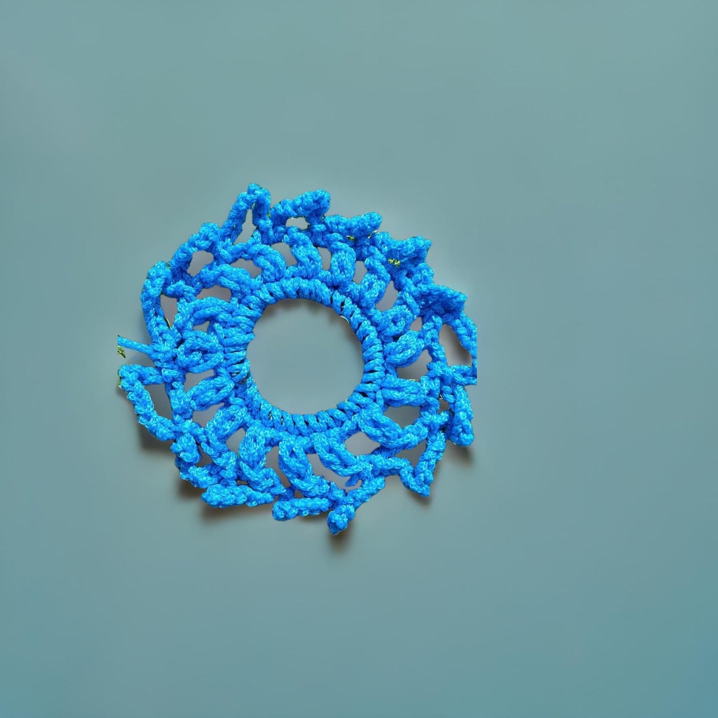 Colet tejido a crochet