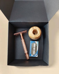 Pack “Depilación inicial”: Máquina de Afeitar + 10 Hojillas de Repuesto + Soporte de Bambú