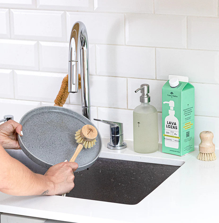 Lavaloza ultraconcentrado Manzana refill Casa Nativa 950ml